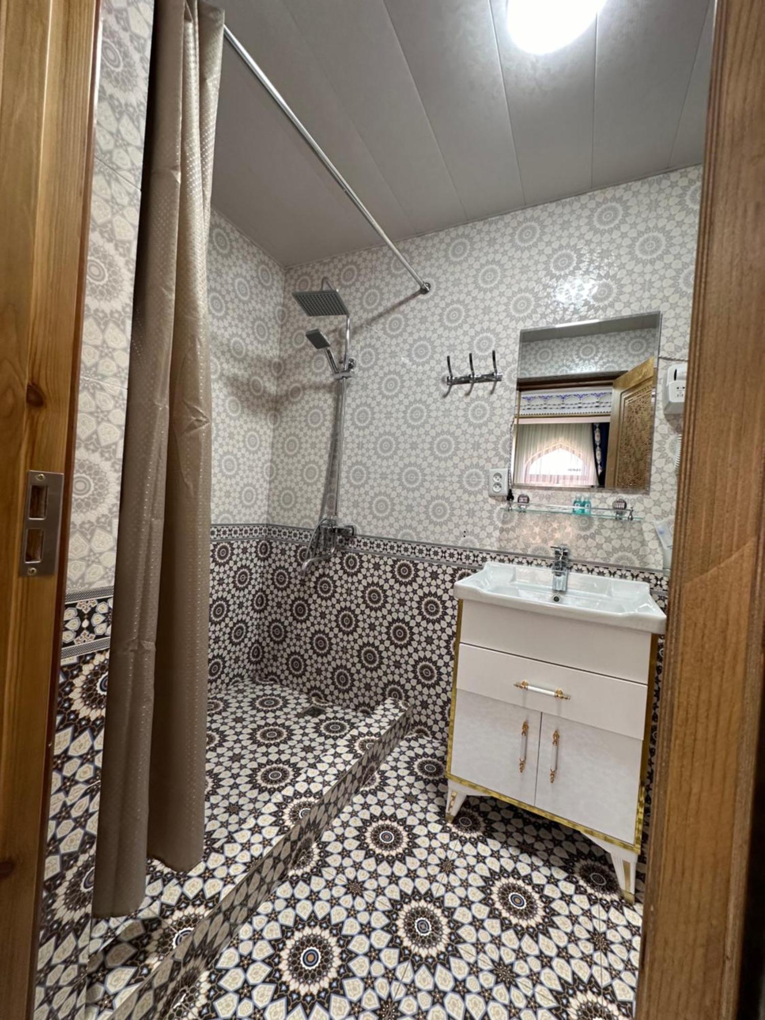 Hotel Zarhal บูคารา ภายนอก รูปภาพ